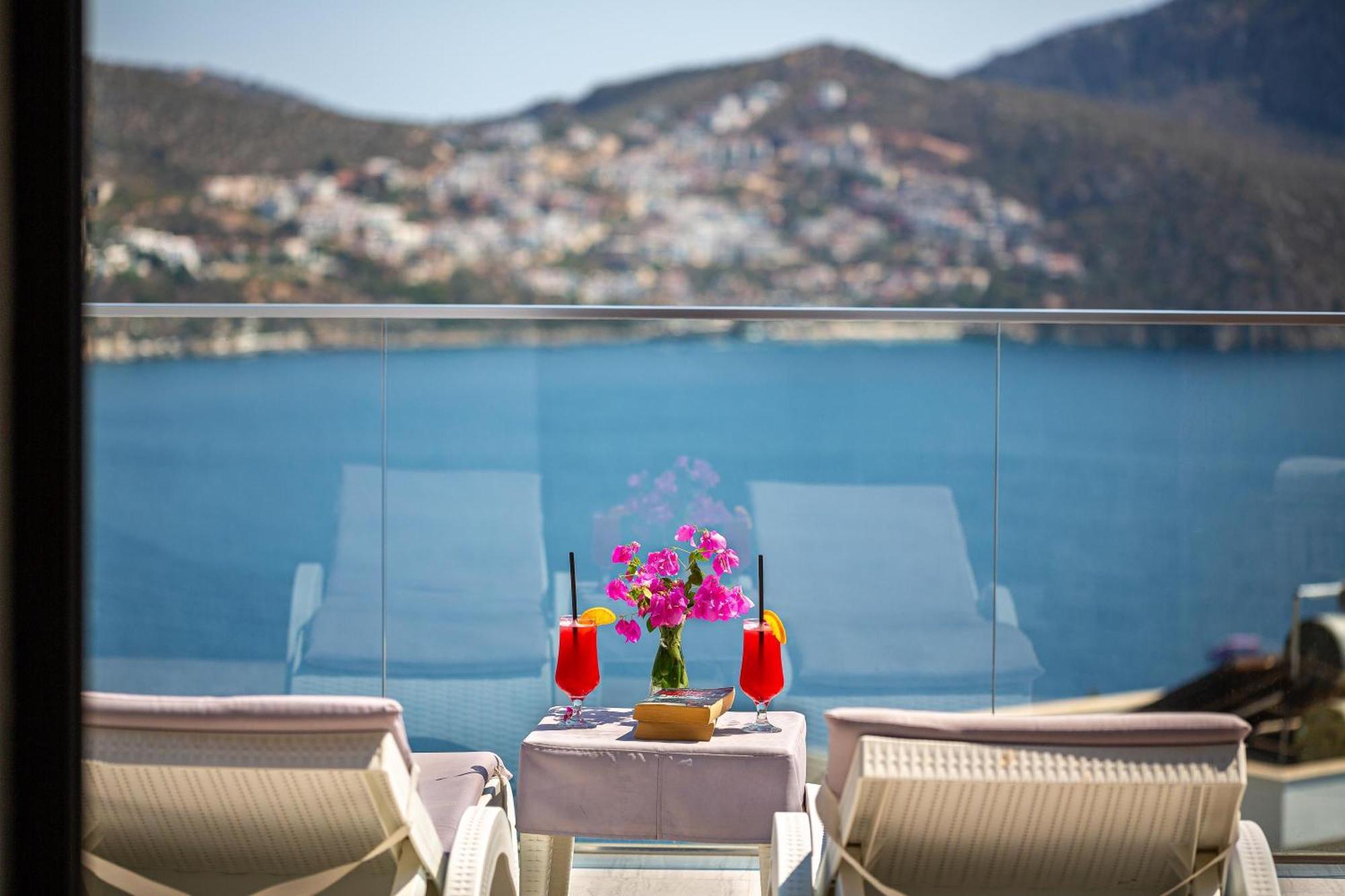 Rhapsody Hotel & Spa Kalkan (Adults Only) Luaran gambar